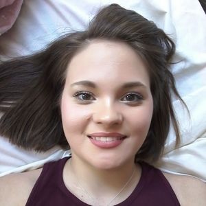 Meet your Posher, Lera